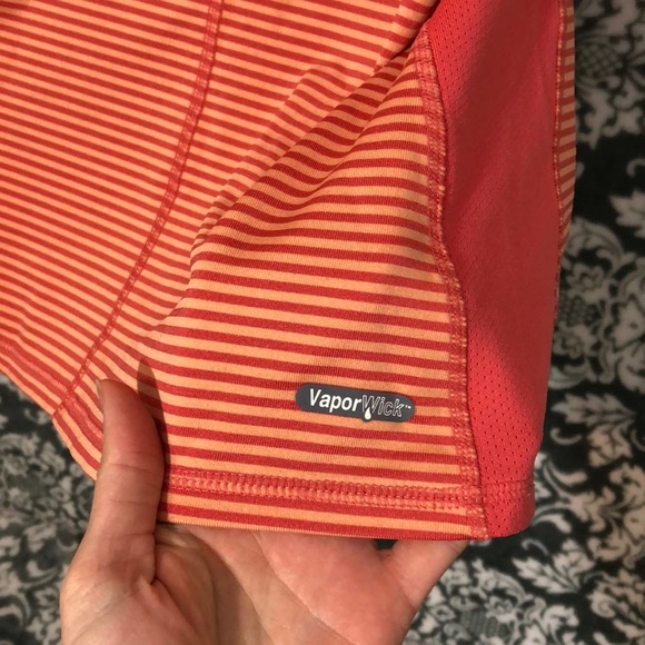 The North Face Fitted VaporWick Athletic Top Sz M - Picture 6 of 10